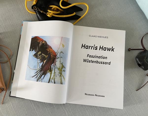Buch: Niehues - Harris Hawk Faszination Wüstenbussard